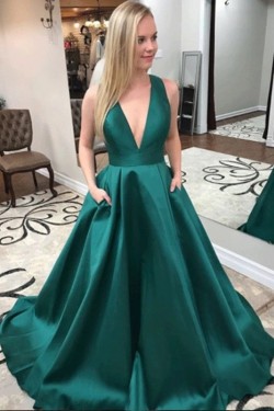 A-Line Long Green V-Neck Prom Dresses Formal Evening Gowns 6011276