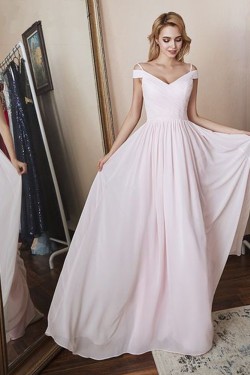 Long Chiffon A-Line Bridesmaid Dresses 902107