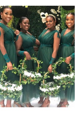 Long Green Tulle Lace V Neck Tea Length Bridesmaid Dresses with Long Sleeves 902315