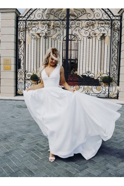 A-Line V Neck Long Wedding Dresses Bridal Gowns 903223