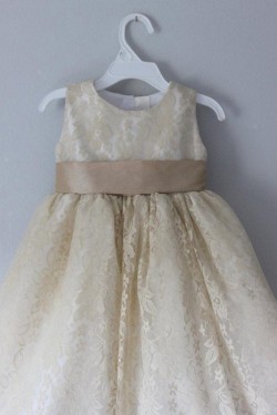 Cute Lace Flower Girl Dresses 905043