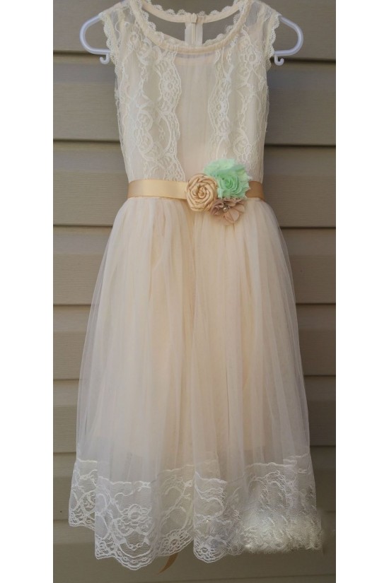 Knee Length Lace Flower Girl Dresses 905075