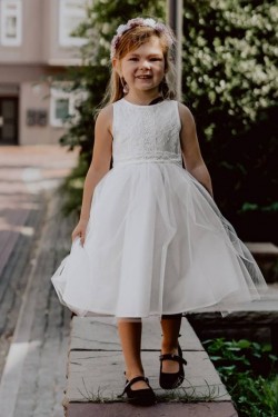 Cute Knee Length Lace and Tulle Flower Girl Dresses 905098