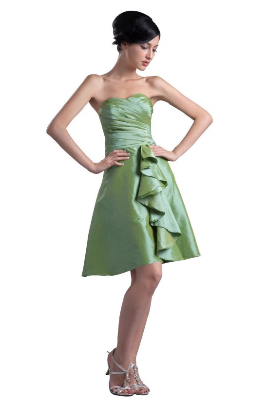 A-Line Strapless Short Taffeta Bridesmaid Dresses/Wedding Party Dresses BD010045