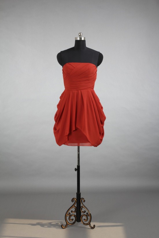A-Line Strapless Short Chiffon Bridesmaid Dresses/Evening Dresses BD010539 A-Line Strapless Short Chiffon Bridesmaid Dresses/Evening Dresses BD010539