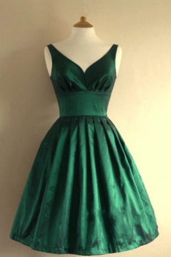 A-Line Short Green Bridesmaid Dresses/Evening Dresses BD010655