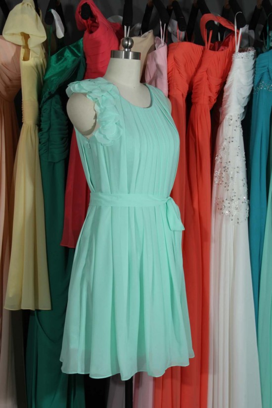 A-Line Pleated Short Chiffon Bridesmaid Dresses/Wedding Party Dresses BD010724
