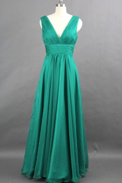 A-Line V-Neck Long Green Chiffon Bridesmaid Dresses/Wedding Party Dresses BD010749