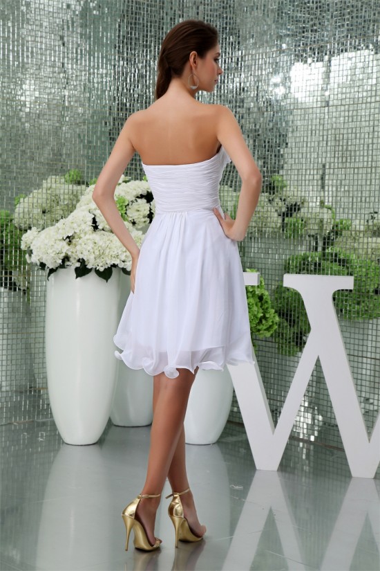A-Line Strapless Sleeveless Short/Mini White Bridesmaid Dresses 02010377 A-Line Strapless Sleeveless Short/Mini White Bridesmaid Dresses 02010377