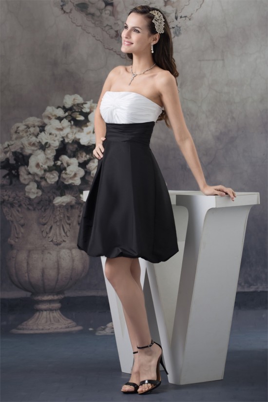 A-Line Knee-Length Strapless Sleeveless Black White Bridesmaid Dresses 02010387 A-Line Knee-Length Strapless Sleeveless Black White Bridesmaid Dresses 02010387