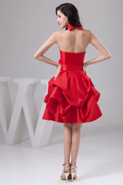 Taffeta Bows Halter A-Line Knee-Length Short Red Bridesmaid Dresses 02010446