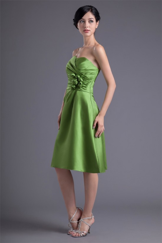 A-Line Handmade Flowers Sweetheart Knee-Length Short Bridesmaid Dresses 02010486