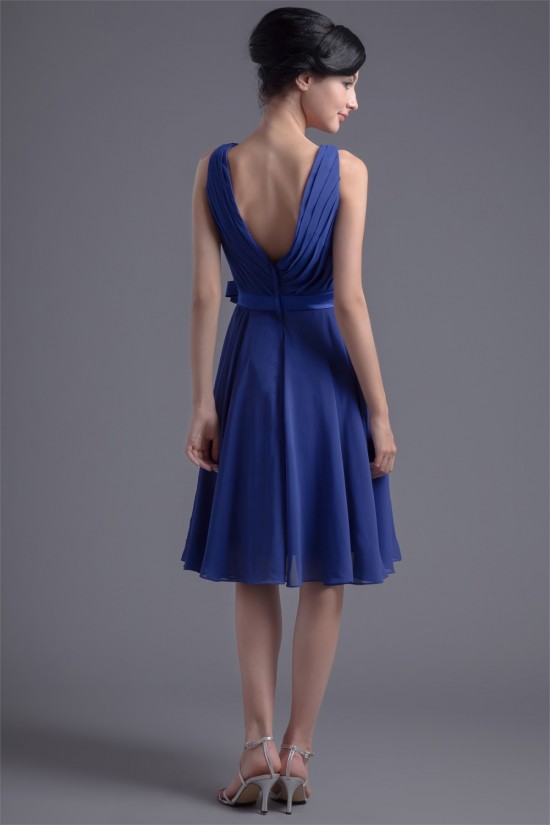 A-Line V-Neck Sleeveless Handmade Flowers Knee-Length Short Blue Bridesmaid Dresses 02010496