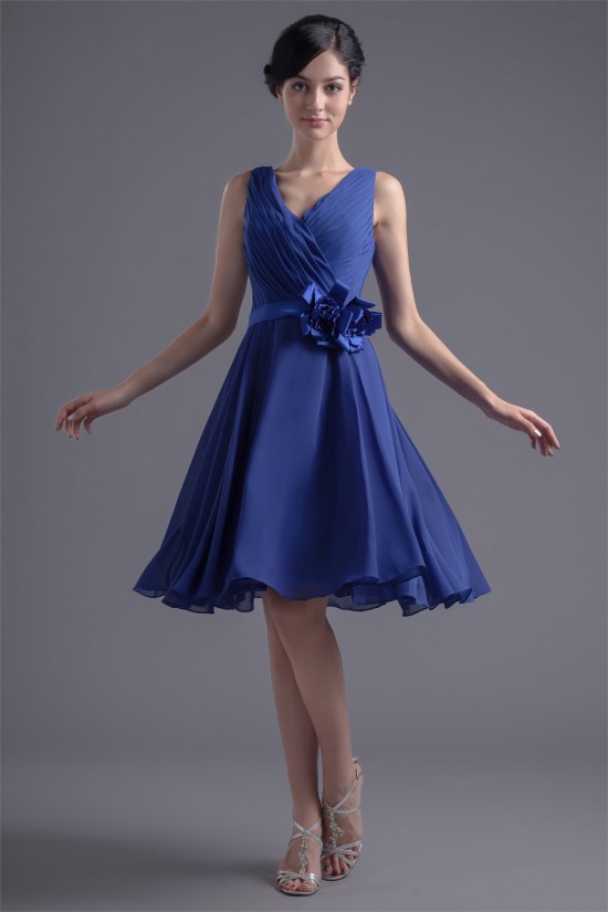 A-Line V-Neck Sleeveless Handmade Flowers Knee-Length Short Blue Bridesmaid Dresses 02010496