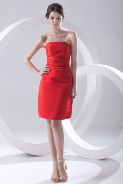Pleats Knee-Length Satin Strapless Sleeveless Short Red Bridesmaid Dresses 02010503