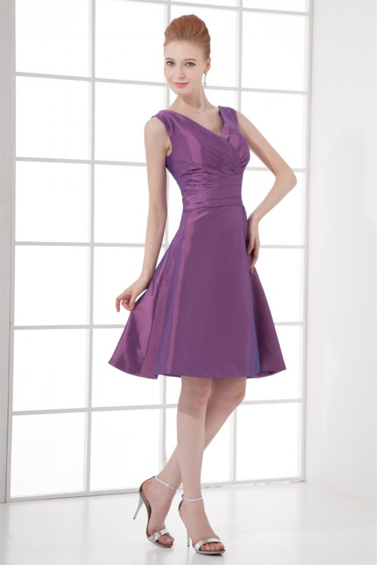 A-Line V-Neck Sleeveless Knee-Length Bows Short Bridesmaid Dresses 02010551