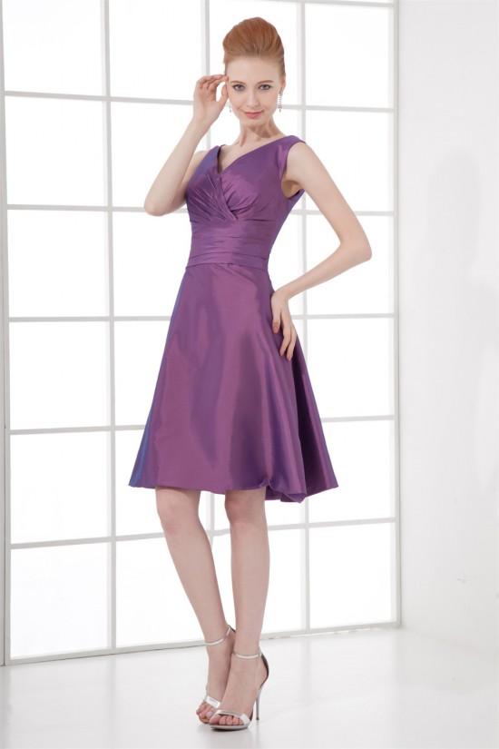 A-Line V-Neck Sleeveless Knee-Length Bows Short Bridesmaid Dresses 02010551