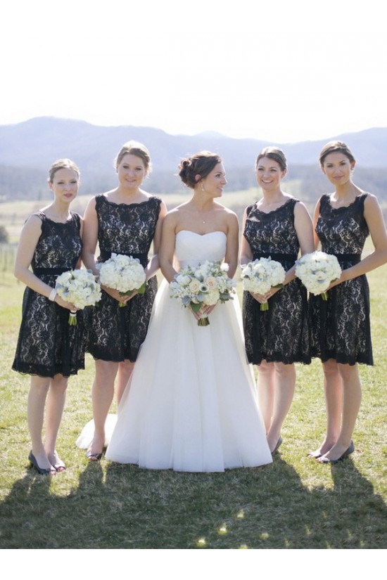 Black Lace Short Keyhole Back Bridesmaid Dresses 3010013