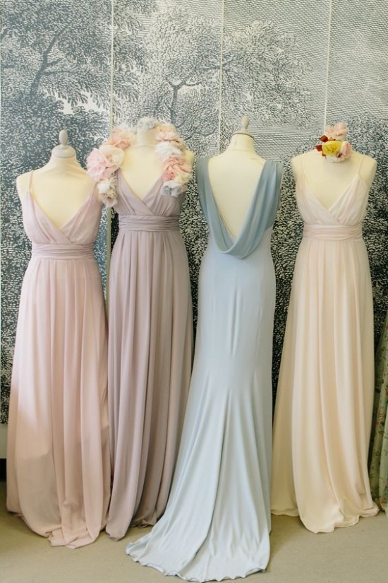 Spaghetti Straps V-Neck Floor-Length Chiffon Wedding Guest Dresses Bridesmaid Dresses 3010111 Spaghetti Straps V-Neck Floor-Length Chiffon Wedding Guest Dresses Bridesmaid Dresses 3010111