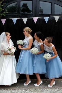 A-Line Lace Long Bridesmaid Dresses 3010328