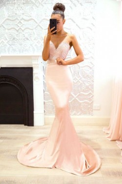 Mermaid Lace V-Neck Long Bridesmaid Dresses 3010358