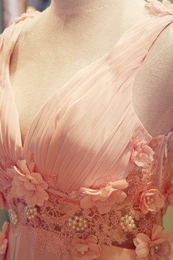 A-Line V-Neck Long Pink Chiffon Prom Evening Formal Dresses ED011072