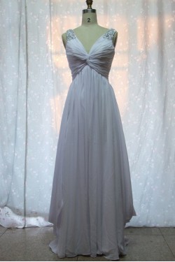 A-Line V-Neck Beaded Long White Chiffon Prom Evening Formal Dresses ED011152