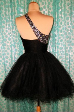 A-Line One-Shoulder Beaded Black Prom Evening Cocktail Dresses ED011439