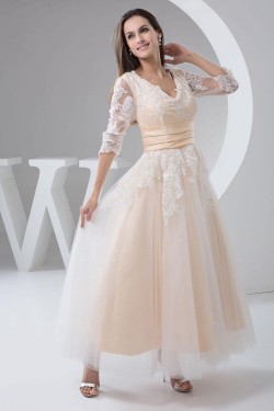 A-Line V-Neck Half Sleeve Applique Tulle Prom Evening Formal Dresses ED010943