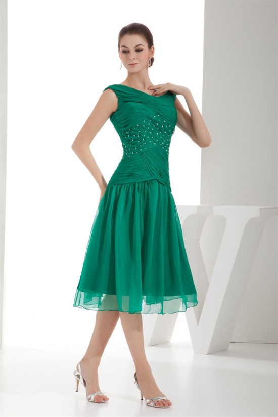 A-Line Beaded Short Green Evening Party Mother of the Bride Dresses 02021023 A-Line Beaded Short Green Evening Party Mother of the Bride Dresses 02021023