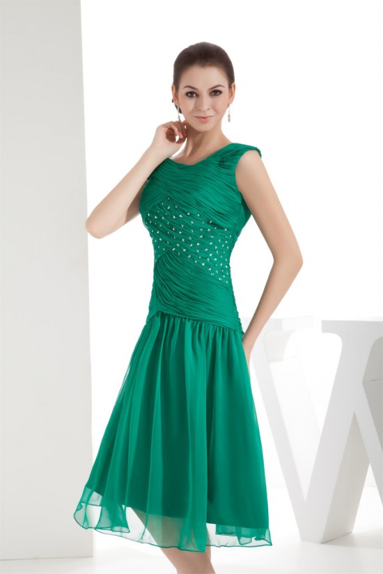 A-Line Beaded Short Green Evening Party Mother of the Bride Dresses 02021023 A-Line Beaded Short Green Evening Party Mother of the Bride Dresses 02021023