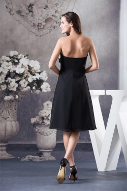 A-Line Strapless Chiffon Short Black Dresses 02021032