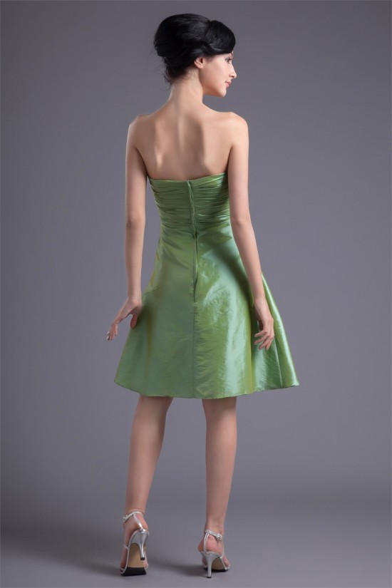 Sweetheart Cascading Ruffles A-Line Knee-Length Prom/Formal Evening Bridesmaid Dresses 02021541 Sweetheart Cascading Ruffles A-Line Knee-Length Prom/Formal Evening Bridesmaid Dresses 02021541