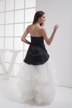 A-Line Sweetheart Sleeveless Cascading Ruffles Black White Prom/Formal Evening Dresses 02020423
