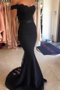 Trumpet/Mermaid Off-the-Shoulder Long Black Lace Prom Evening Formal Dresses 3020008