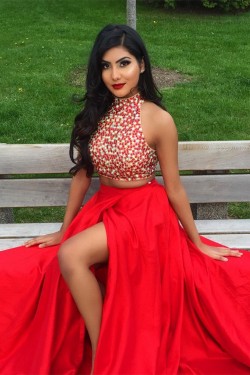 Red Two Pieces Beaded High Neck Long Prom Evening Formal Dresses 3020020