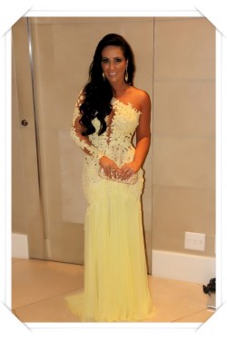 One Sleeve Long Yellow Lace Appliques See Through Prom Evening Formal Dresses 3020100