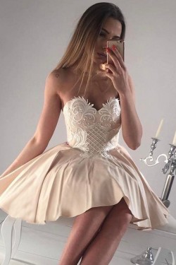 Short Sweetheart Prom Dress Sleeveless Appliques Homecoming Party Dresses 3021555