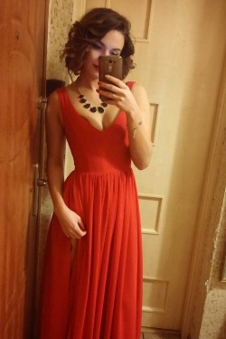 V-Neck Straps Sleeveless Long Red Chiffon Bridesmaid Prom Dresses Evening Gowns 3020205