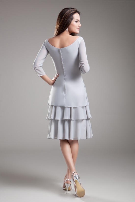 Knee-Length Chiffon 3/4 Sleeve Bateau Mother of the Bride Dresses 2040182 Knee-Length Chiffon 3/4 Sleeve Bateau Mother of the Bride Dresses 2040182