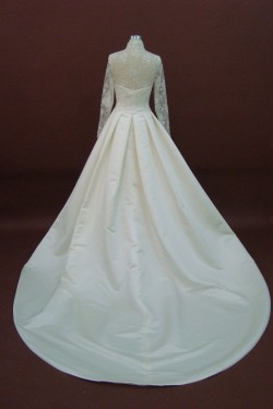 A-line Long Sleeves Chapel Train Lace Bridal Wedding Dresses WD010066