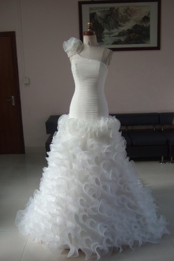 Ball Gown One Shoulder Bridal Wedding Dresses WD010070