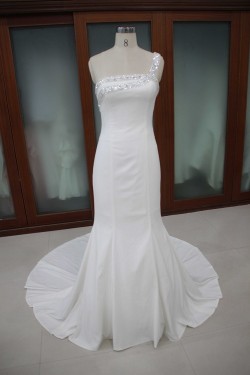 Trumpet/Mermaid One Shoulder Beaded Bridal Wedding Dresses WD010107