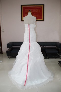 Trumpet/Mermaid Strapless Beaded Bridal Wedding Dresses WD010120