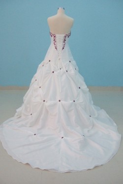 A-line Sweetheart Chapel Train Bridal Wedding Dresses WD010121