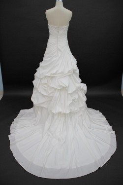 Affordable Ball Gown Sweetheart Chapel Train Bridal Wedding Dresses WD010140