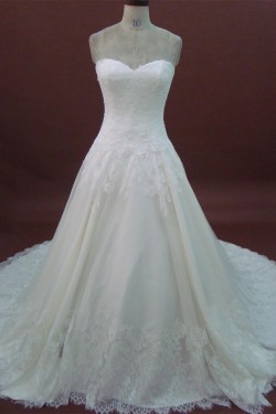 A-line Sweetheart Chapel Train Lace Bridal Wedding Dresses WD010159