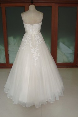 A-line Strapless Beaded Lace Bridal Wedding Dresses WD010203