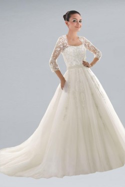 Elegant A-line 3/4 Sleeves Lace Beaded Bridal Gown WD010272
