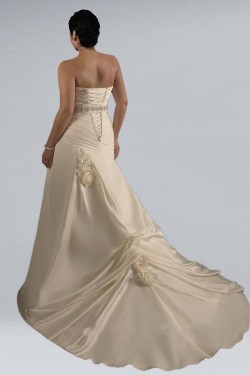Trumpet/Mermaid Sweetheart Plus Size Beaded Bridal Wedding Dresses WD010298